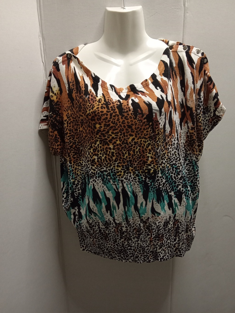 Joseph A. Women’s XL Animal Print Leopard Teal Brown Short Sleeve Top A6